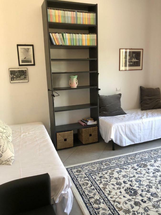 Attico Duse In Famiglia Appartement Florence Buitenkant foto