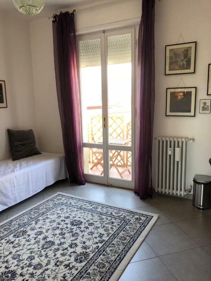 Attico Duse In Famiglia Appartement Florence Buitenkant foto